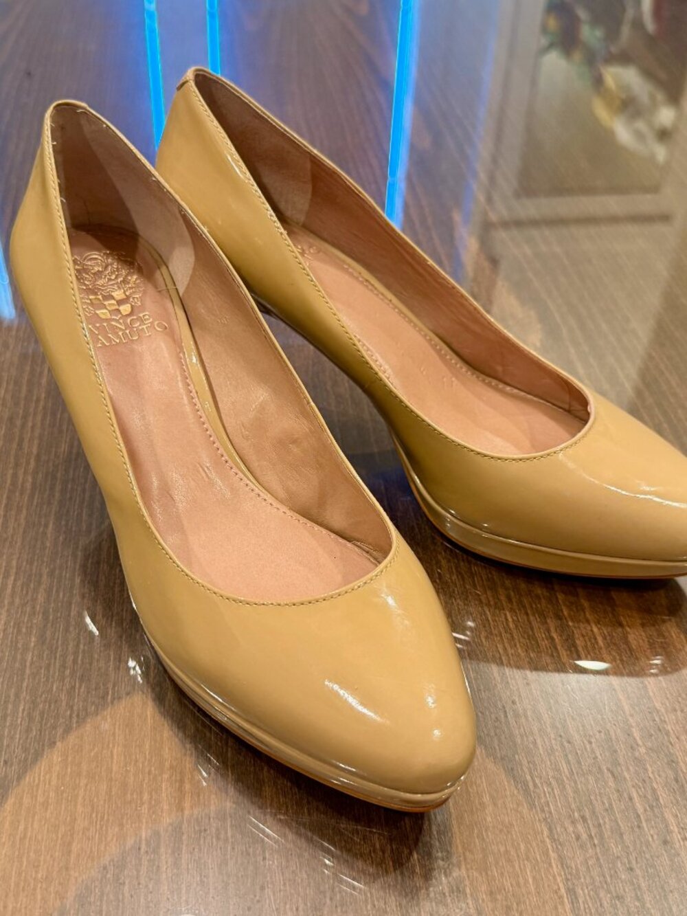 Vince Camuto Zella Platform Pumps, size 9 EU 39